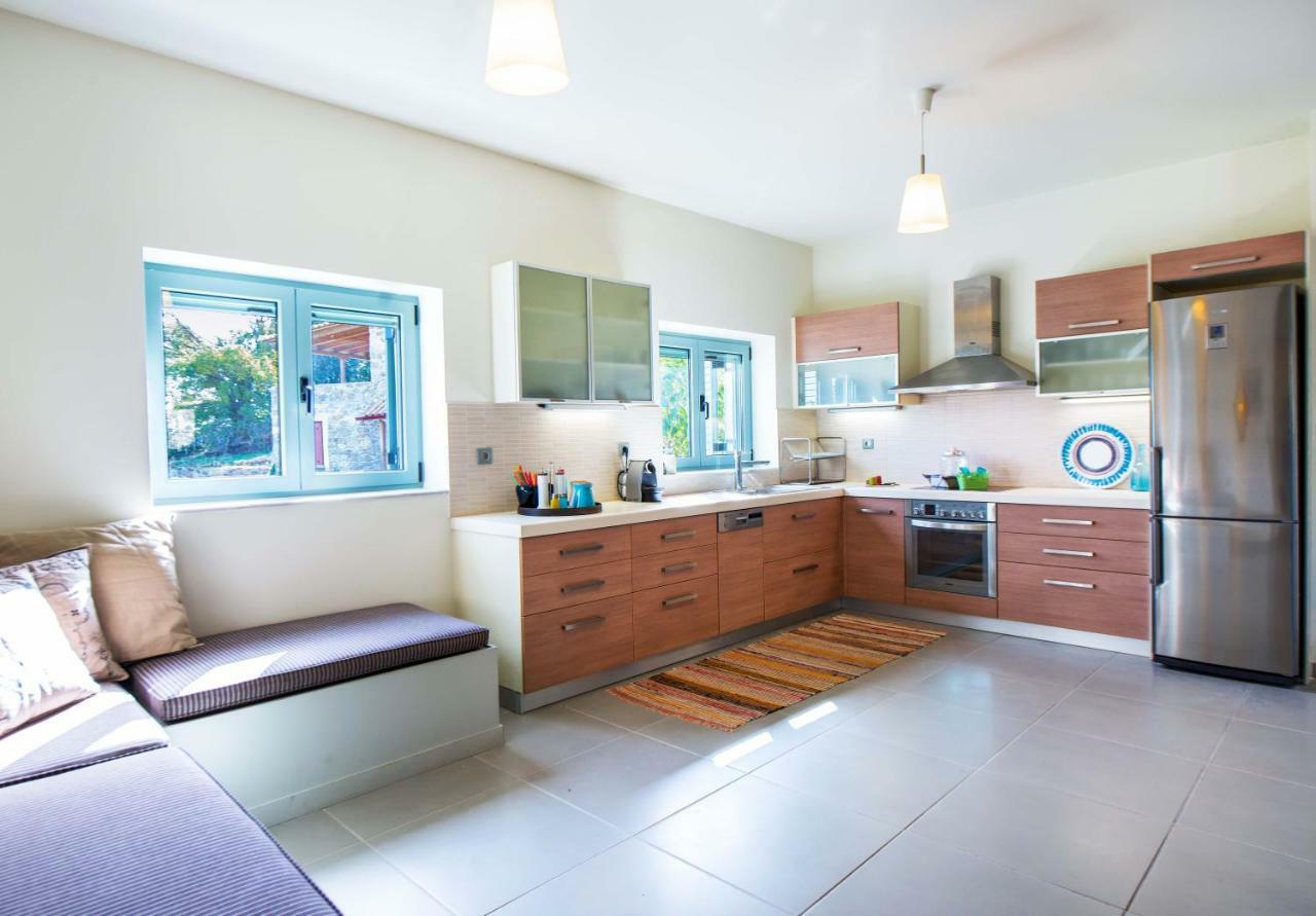 Porovitsa Villa Serenis מראה חיצוני תמונה